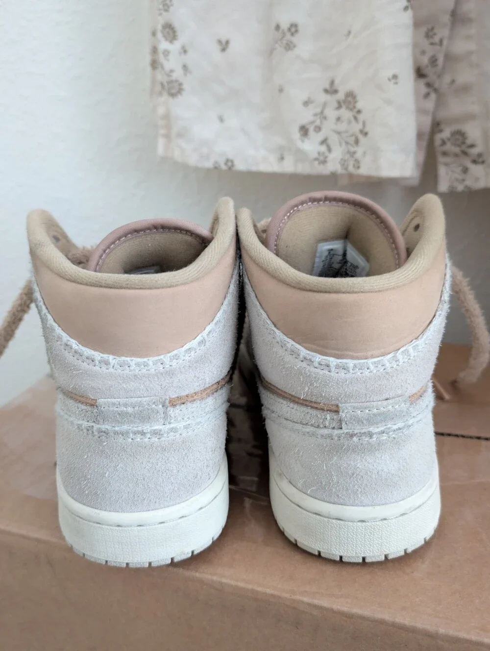 Nike Air Jordan 1 Mid SE 